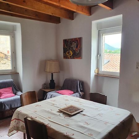 Gites 4 A 5 Personnes Saint-Rome-de-Tarn Exterior foto